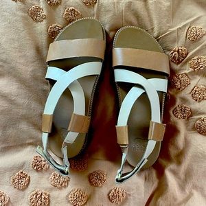 SOREL Roaming sandals